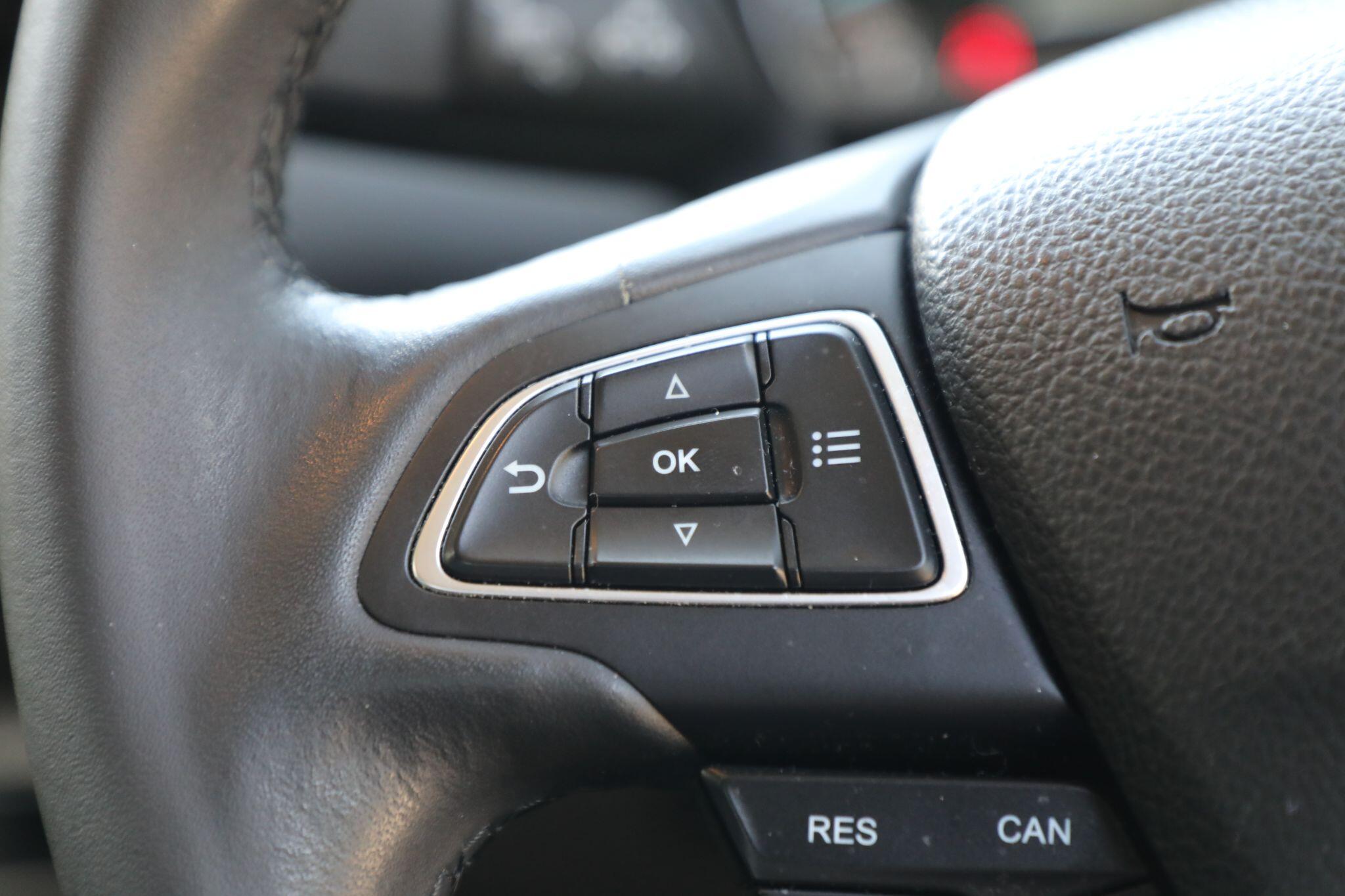 Large vehicle image